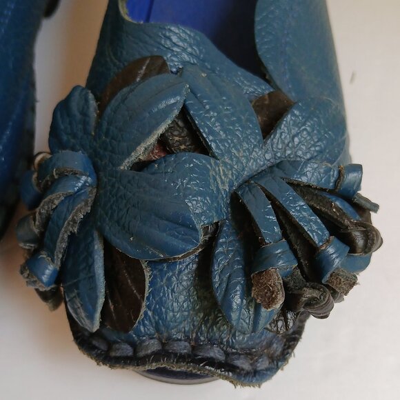Vintage Handcrafted Blue Leather 3D Flower Slip-On Lug Sole Moccasins Sz 7 - Picture 5 of 12
